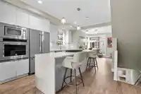 95 16488 64 AVENUE - thumbnail 8