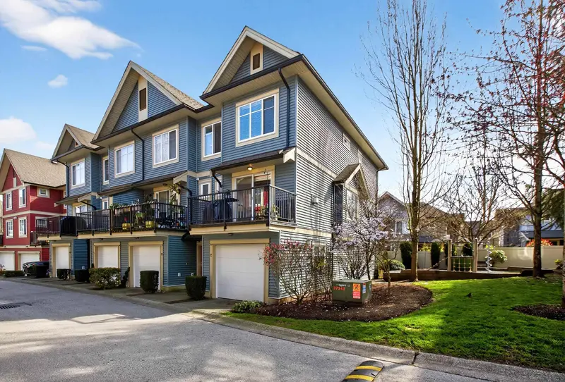 13 6635 192 STREET - photo 3 of 25