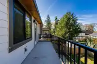 8671 154A STREET - thumbnail 3