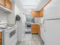 304 13530 HILTON ROAD - thumbnail 2