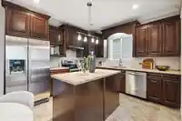 19199 70 AVENUE - thumbnail 8