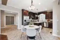19199 70 AVENUE - thumbnail 9