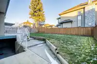6068 125A STREET - thumbnail 33