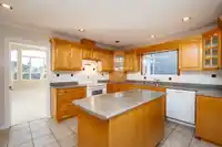 6068 125A STREET - thumbnail 5