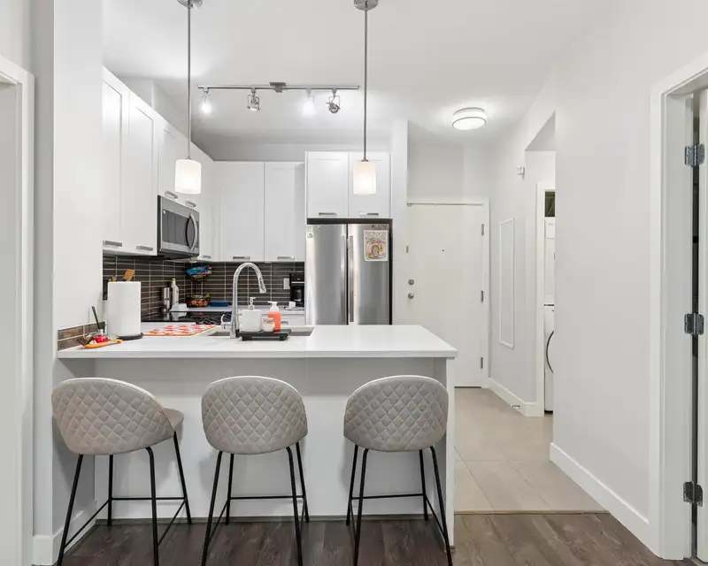 102 10477 154 STREET - photo 4 of 14