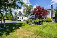7936 141B STREET - thumbnail 2