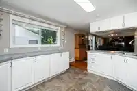 7936 141B STREET - thumbnail 27