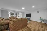13532 64 AVENUE - thumbnail 3