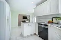 16868 61A AVENUE - thumbnail 17