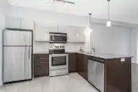 208 13733 107A AVENUE - thumbnail 3
