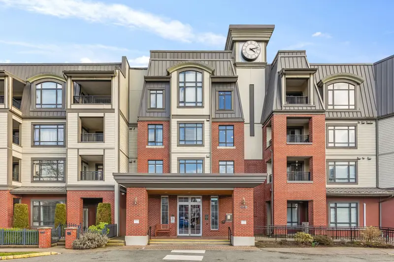 404 8880 202 STREET - photo 1 of 25