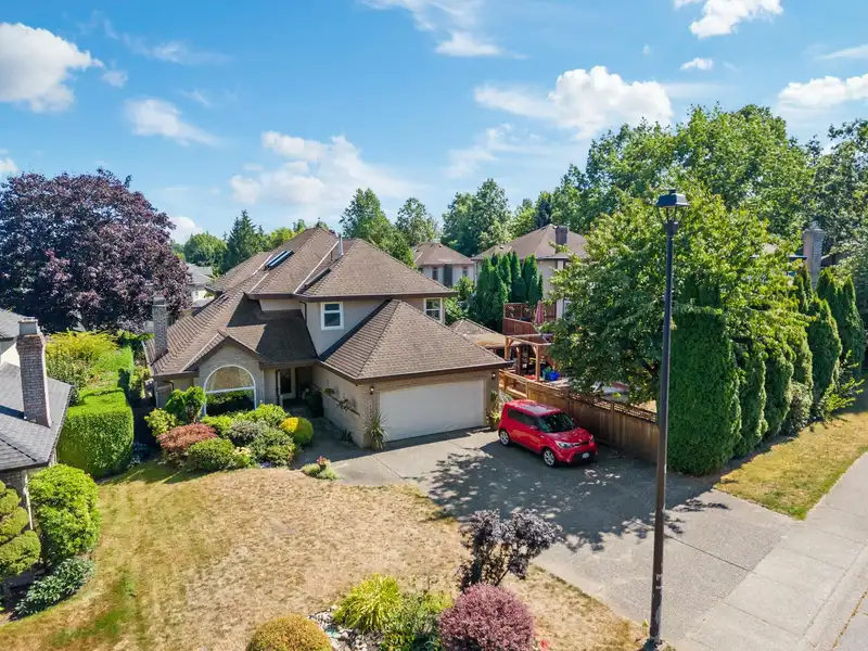 16614 CHERRYHILL CRESCENT - photo 1 of 40