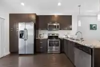 3 5888 144 STREET - thumbnail 10