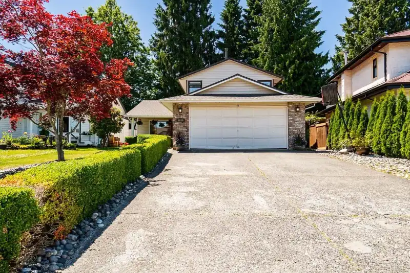 6669 129 STREET - photo 1 of 33