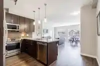 416 6470 194 STREET - thumbnail 2