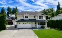 7869 143A STREET - thumbnail 1