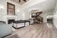 6158 140B STREET - thumbnail 3