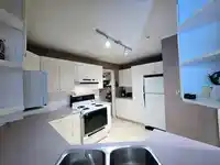 212 7171 121 STREET - thumbnail 6