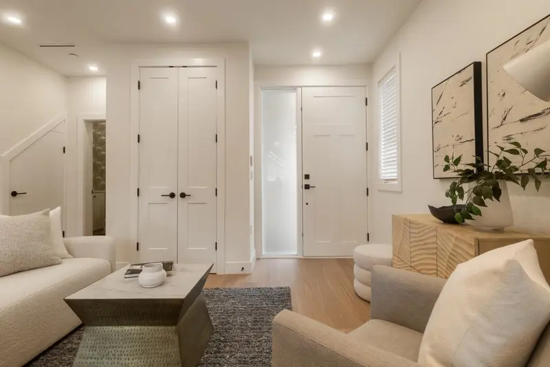 2049 E 4TH AVENUE - photo 3 of 25