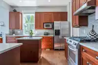 5774 147A STREET - thumbnail 11