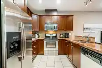 405 14333 104 AVENUE - thumbnail 1