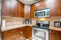 405 14333 104 AVENUE - thumbnail 2