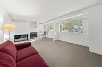 14750 60 AVENUE - thumbnail 2