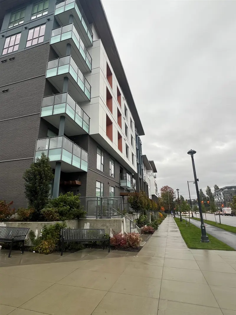 608 10828 139A STREET - photo 4 of 24