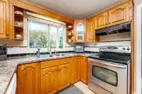 6068 185 STREET - thumbnail 13