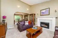 6068 185 STREET - thumbnail 8