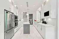 5929 140B STREET - thumbnail 12