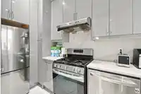 5929 140B STREET - thumbnail 16