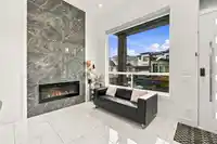 5929 140B STREET - thumbnail 7