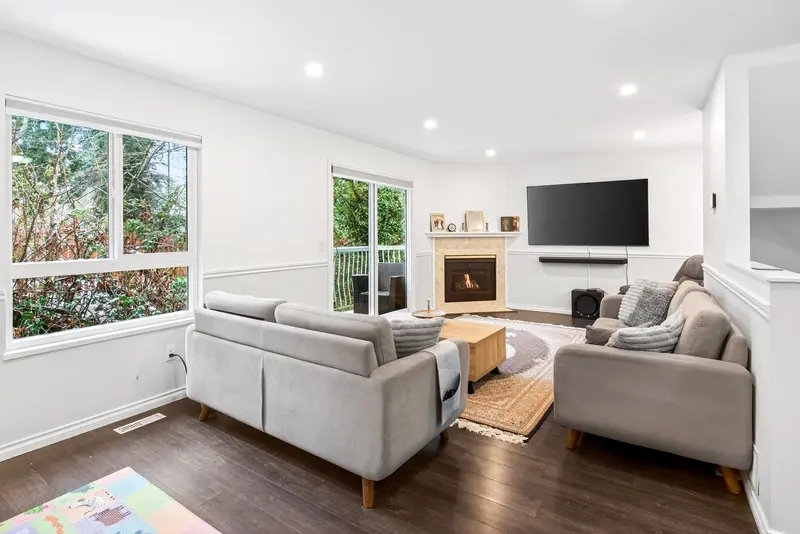 40 1355 CITADEL DRIVE - photo 4 of 25