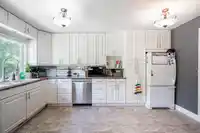17223 61B AVENUE - thumbnail 15