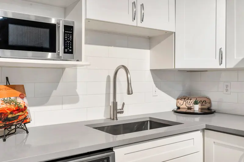 110 1215 PACIFIC STREET - photo 4 of 25