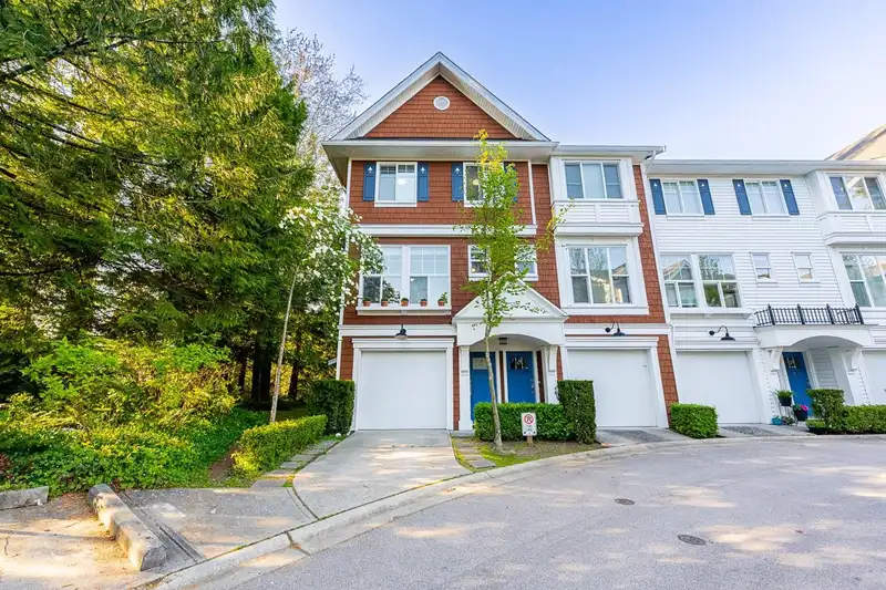 18 14905 60 AVENUE - photo 1 of 38