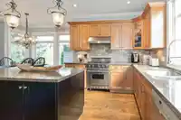 19089 68B AVENUE - thumbnail 11