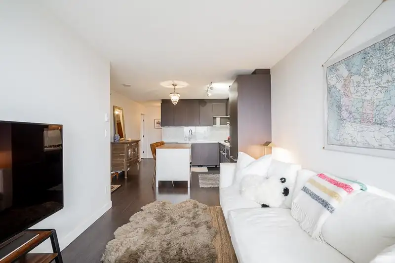 4507 13750 100 AVENUE - photo 3 of 40