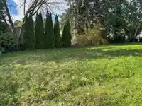 46 8266 KING GEORGE BOULEVARD - thumbnail 3