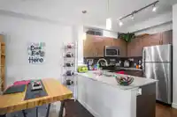 119 13468 KING GEORGE BOULEVARD - thumbnail 9