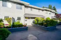 11 13660 84 AVENUE AVENUE - thumbnail 1