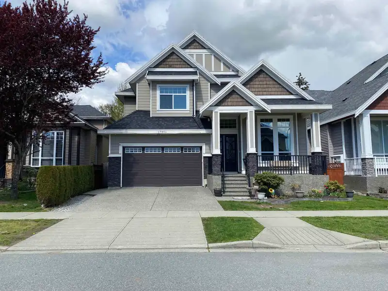 17351 64A AVENUE - photo 2 of 2