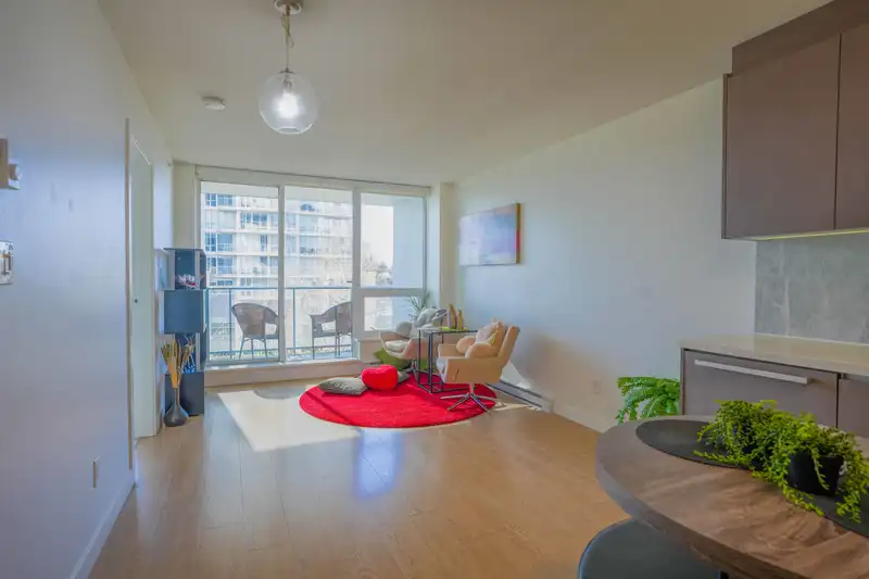 507 13696 100 AVENUE - photo 2 of 35