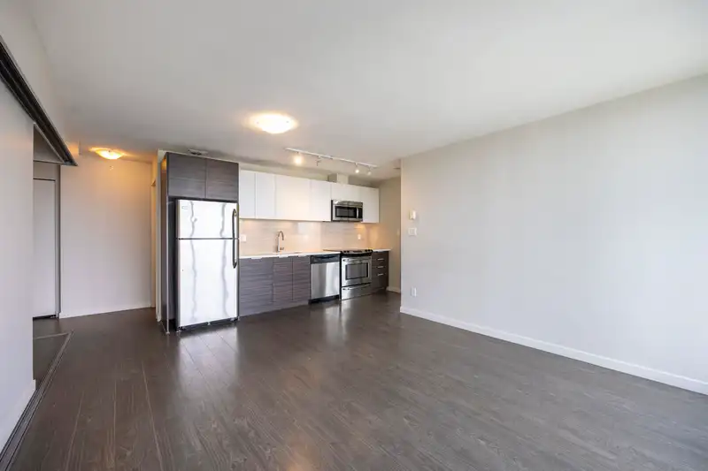2503 13303 CENTRAL AVENUE - photo 4 of 24