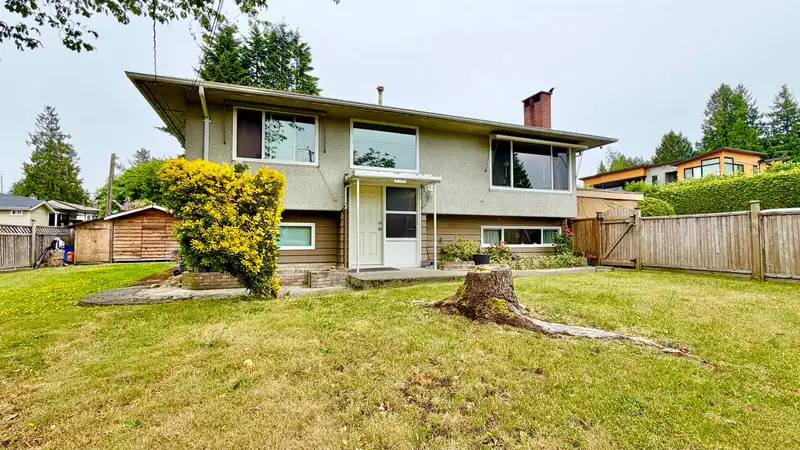 9720 CROWN CRESCENT - photo 1 of 15