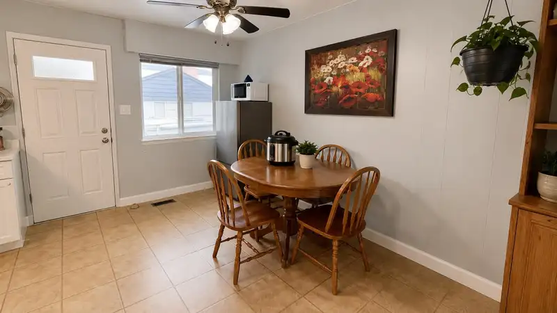9720 CROWN CRESCENT - photo 3 of 15