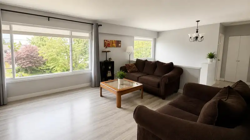 9720 CROWN CRESCENT - photo 4 of 15