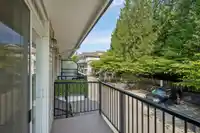 1 8277 161 STREET - thumbnail 19