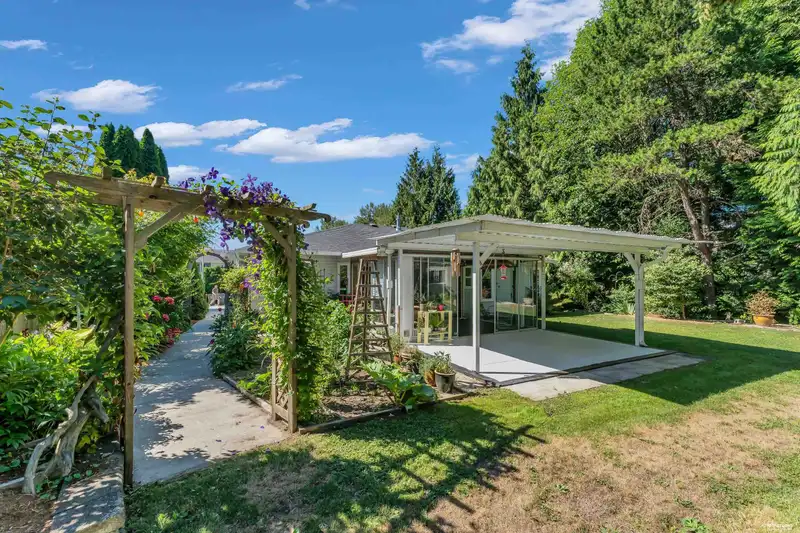 9079 144 STREET - photo 1 of 40
